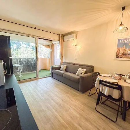 Dans Avec Piscine A Daire